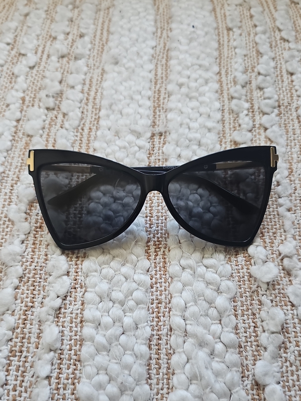 Black Cat-Eye Women's Sunglasses with Gold Trim